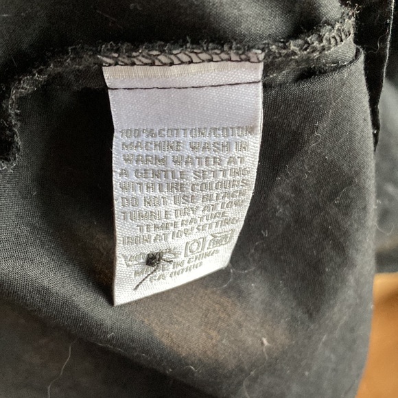 Black Alfred Sung Button-Up Ruffle Front - Picture 6 of 6